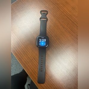 Fitbit Versa 3